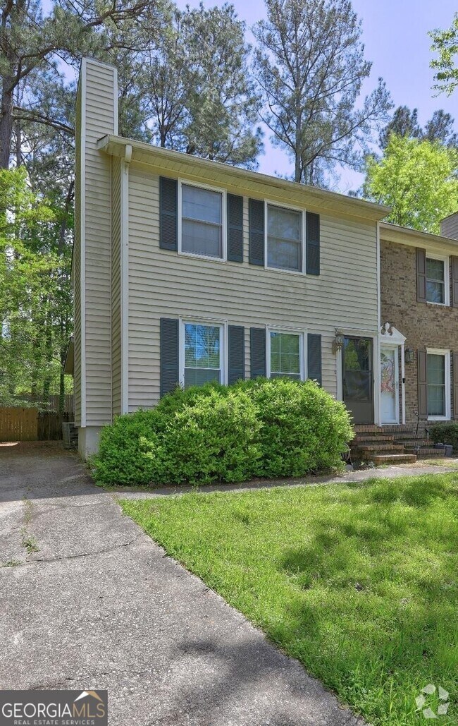 The Gables At Wolf Creek Apartments under 1,500 Macon, GA 3