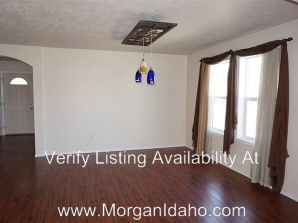 Building Photo - 9411 W Jadewood Dr