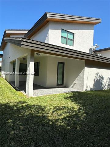 Building Photo - 10376 NW 76th Ter