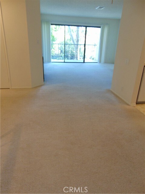 Foto del edificio - 2203 Apricot Dr