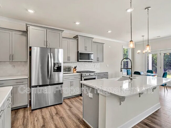 Foto del edificio - 106 Barred Owl Rd