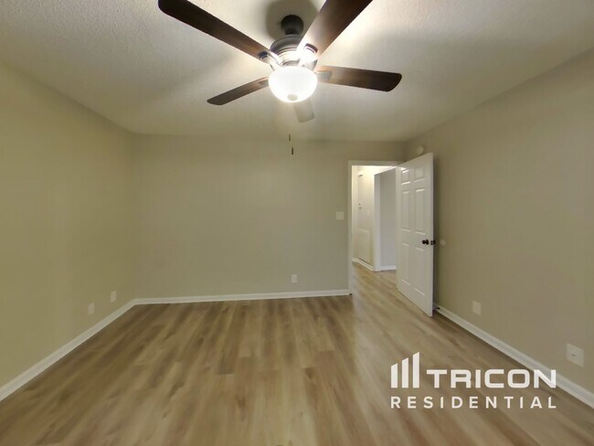 Foto del edificio - 3261 Tabby Dr