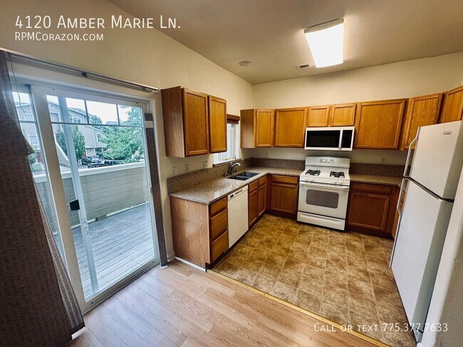 Foto del edificio - 4120 Amber Marie Ln