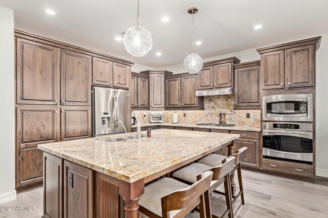 Building Photo - 1777 Ocotillo Rd