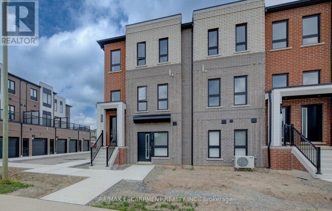 Photo du bâtiment - 195 Burke St