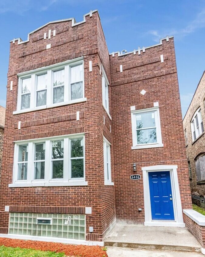 Primary Photo - 6406 S Maplewood Ave