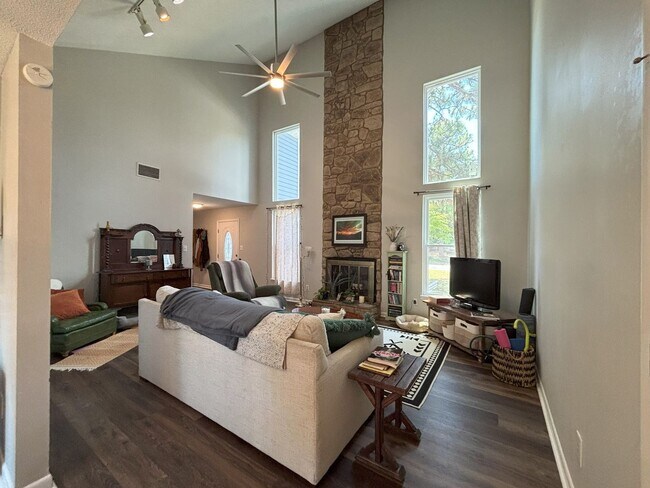 Foto del edificio - 6916 Brockwood St