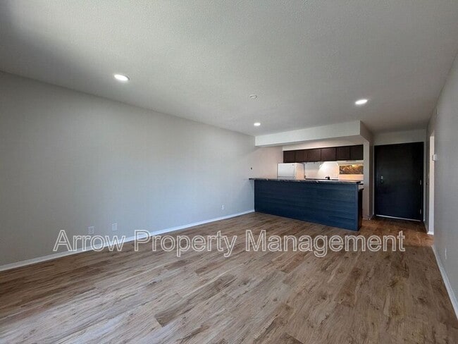 Building Photo - 649 S 18th St