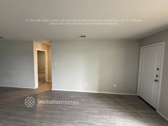 Foto del edificio - 10519 Varmus Dr