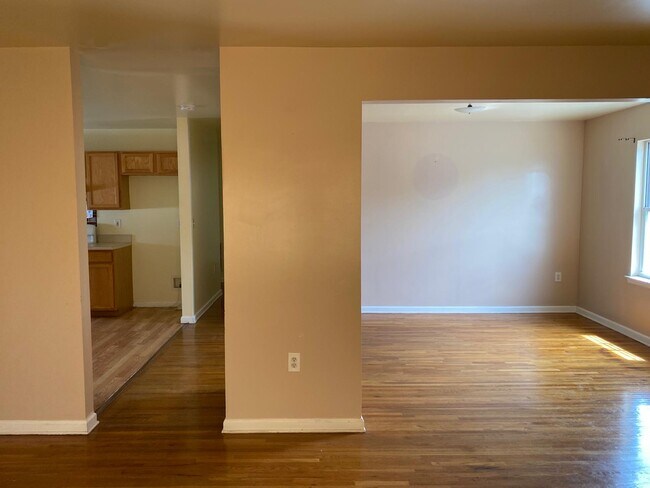 Dining Room - 48 N Whittier St