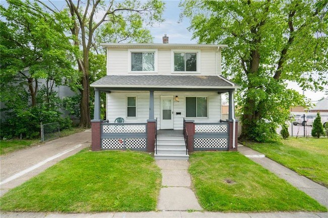 Building Photo - 7642 Rivard Ave