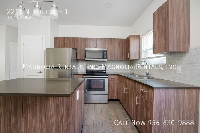 Foto del edificio - 2217 N. Fulton-1