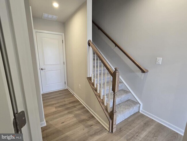 Foto del edificio - 4928 Dunhaven Dr