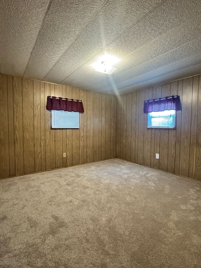 Foto del edificio - West side 2br with washer/dryer hookup!