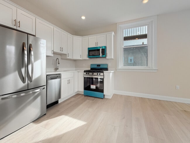 Foto del edificio - 220 Winthrop St