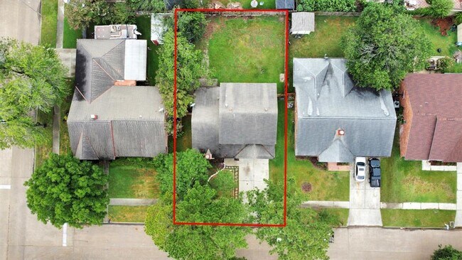 Building Photo - 6807 Vickie Springs Ln