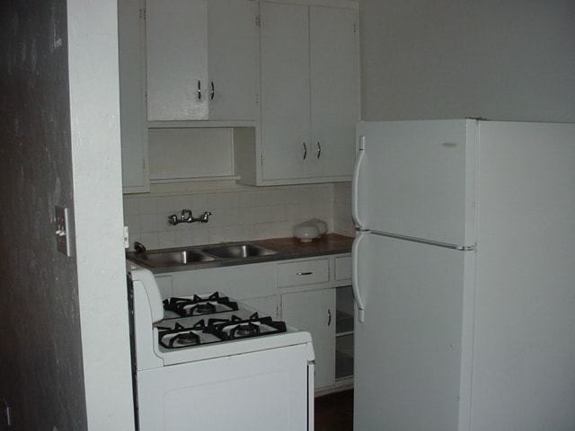 Kitchen - The Washington Apartments