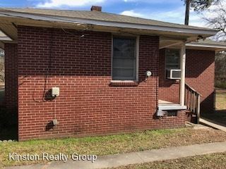 Foto del edificio - 2 br, 1 bath House - 906 Cameron Drive
