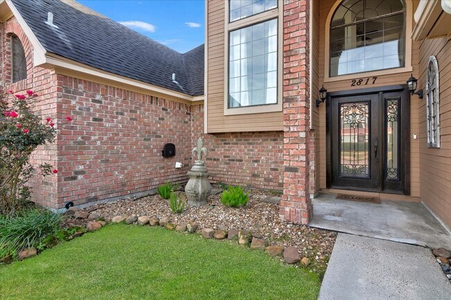 Building Photo - 2817 Edgemont Ln, Nederland TX 77627