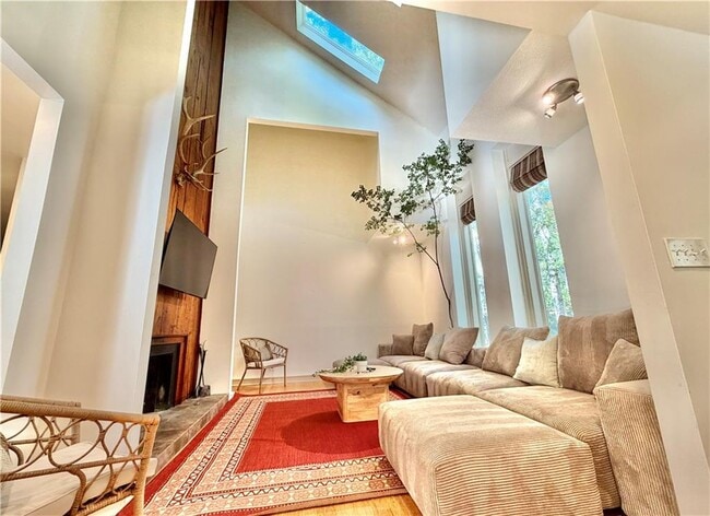 Foto del edificio - 175 River Ct Pkwy