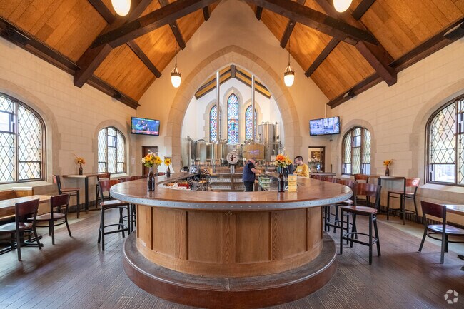 Stop by Atwater in the Park for a pint and a game of cards in Grosse Pointe Park.