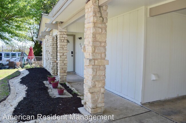 Foto del edificio - 3 br, 1 bath House - 4442 Summer Sun LN