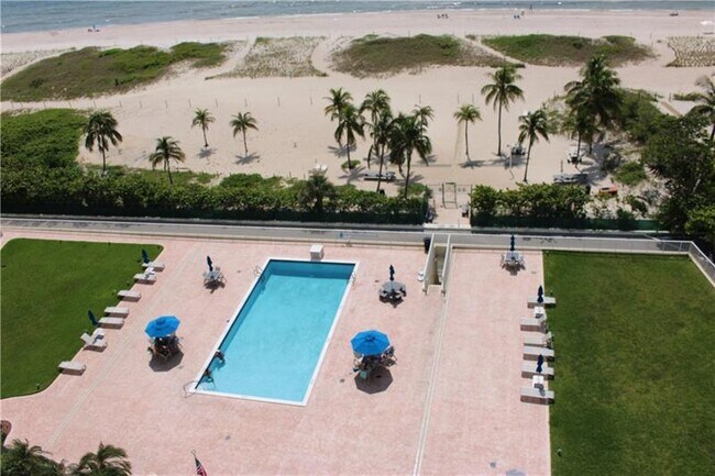 Foto del edificio - 750 N Ocean Blvd