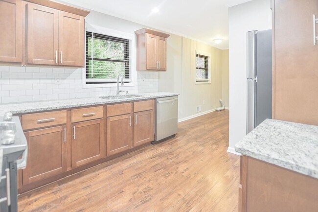 Foto del edificio - 3396 Spring Valley Rd