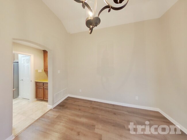 Foto del edificio - 114 Cole St