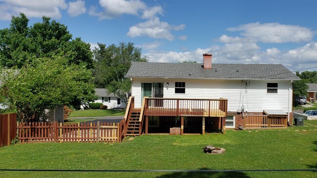 Building Photo - 5738 Santa Anita Terrace