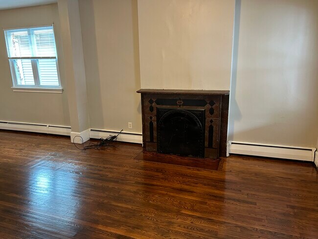 Decorative Fireplace in Living Room - 211 N Main St