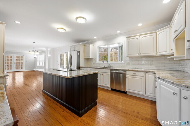 Foto del edificio - 34 Hi-Ann Ct