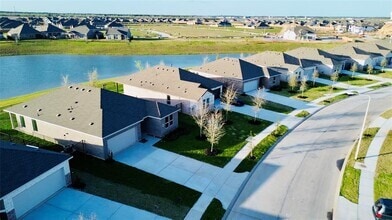 Building Photo - 2517 Lago Costa Dr