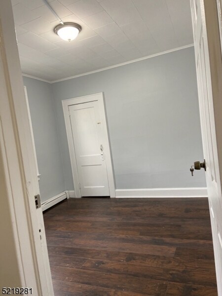 Building Photo - 410 Bloomfield Ave