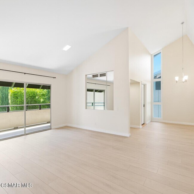 Foto del edificio - 31552 Agoura Rd