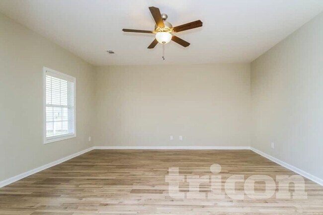 Building Photo - 4028 Effie Seward Dr