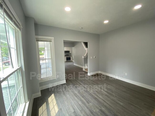 Foto del edificio - 1429 Logan St SE