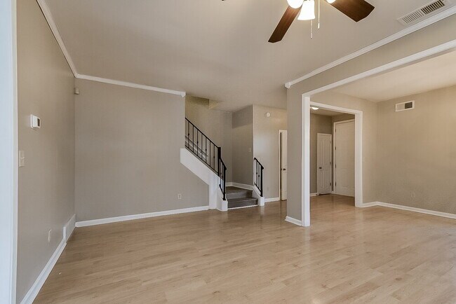 Building Photo - 8531 Griffin Park Dr