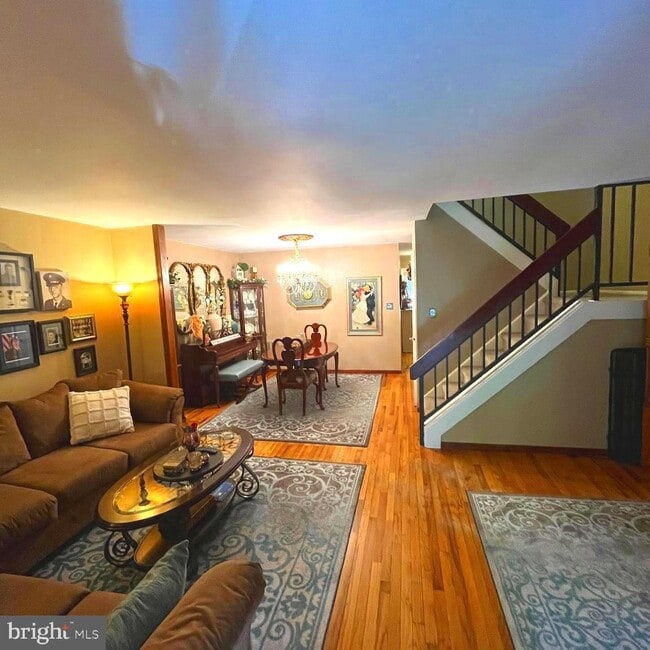 Foto del edificio - 171 Madison Ct