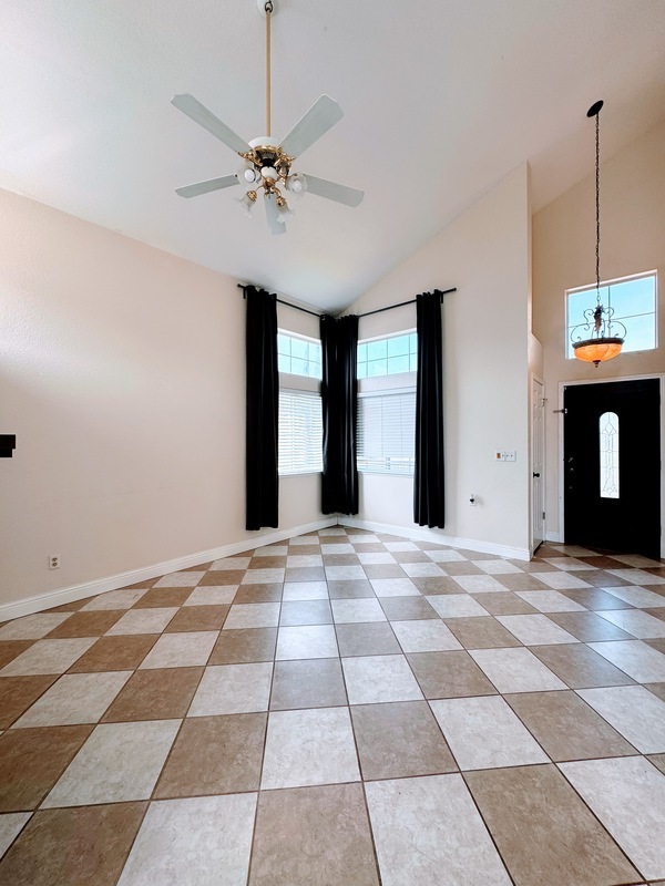 Building Photo - 3475 Wildwind Ct