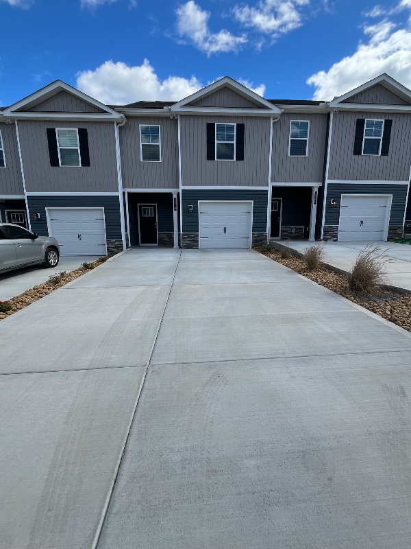Photo - 3518 Bisham Wood Ln Townhome