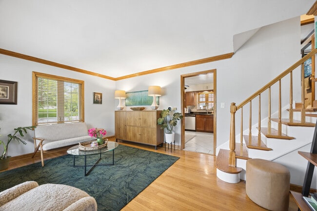 Building Photo - 4409 Clausen Ave