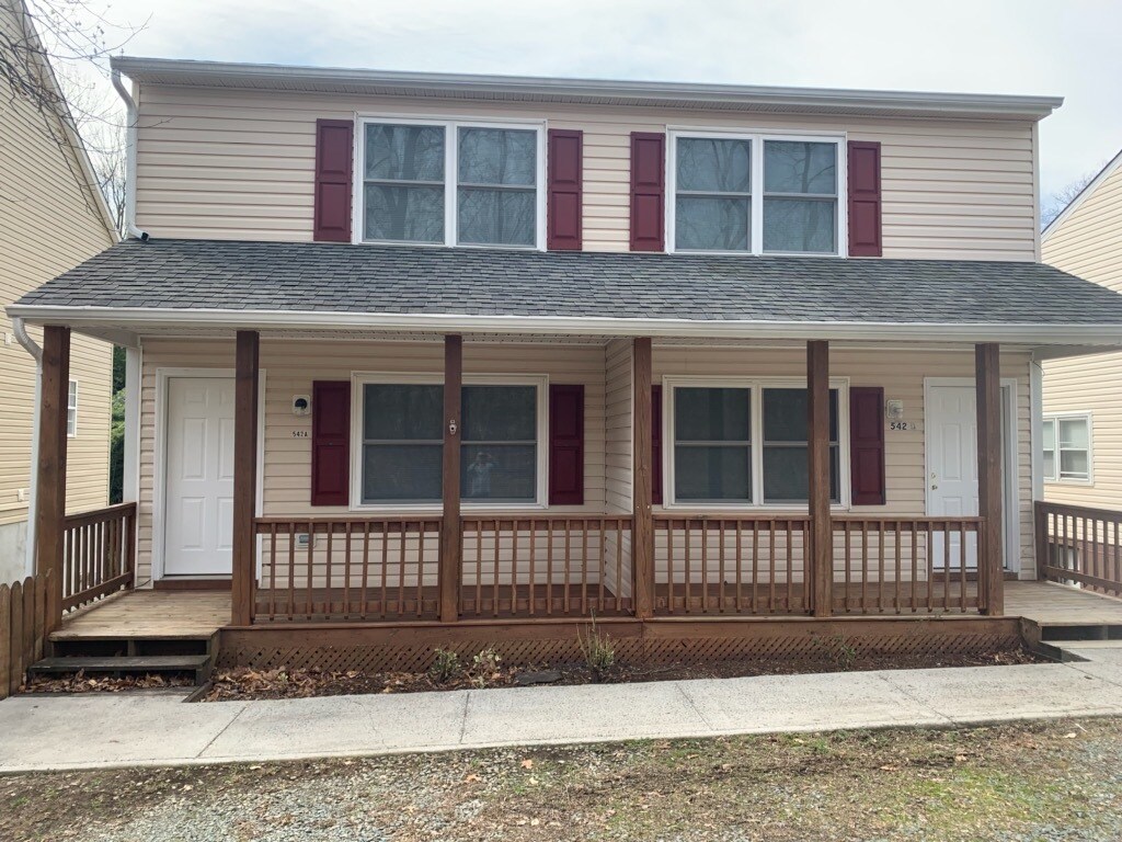 Foto principal - 542 Cleveland Ave