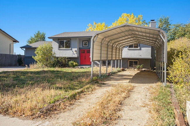 Building Photo - 7030 Metropolitan St