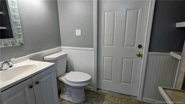 Foto del edificio - 976 SW 34th Terrace