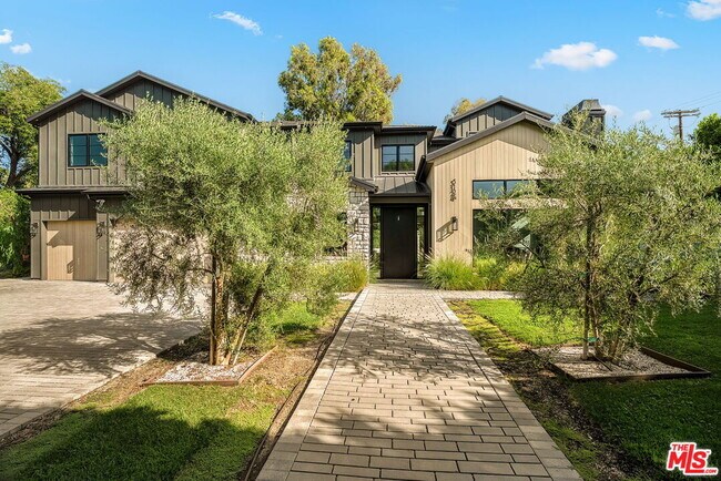 Foto del edificio - 5124 Calvin Ave