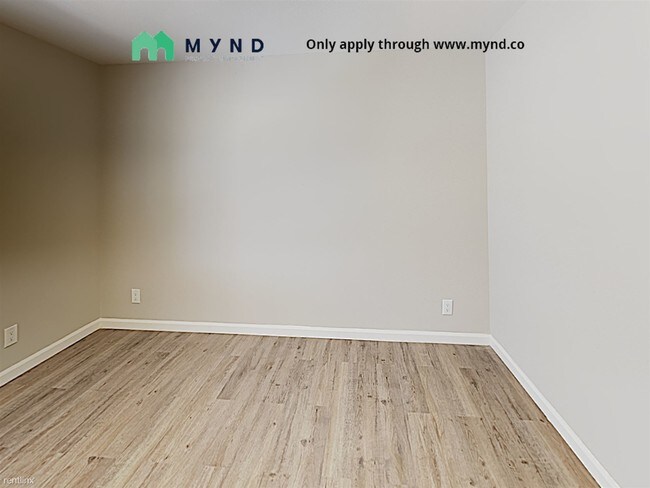 Foto del edificio - 1 br, 1 bath  - 1081 N 5th St Apt 3 Apt 3