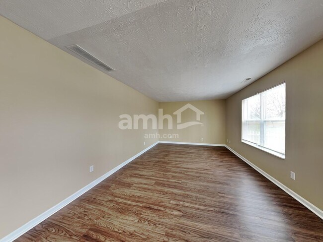 Foto del edificio - 9709 Wickland Ct