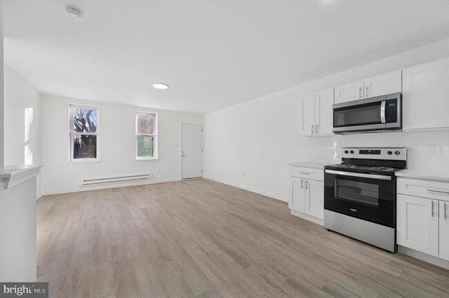 Foto del edificio - 3121 W Cumberland St