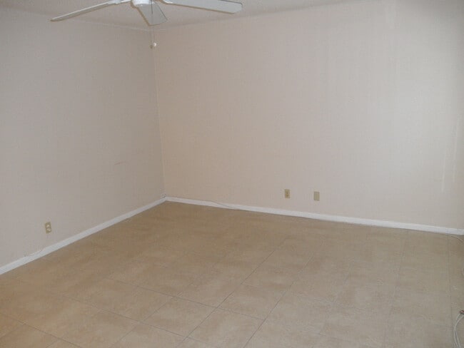 Photo - Harbour Hall House